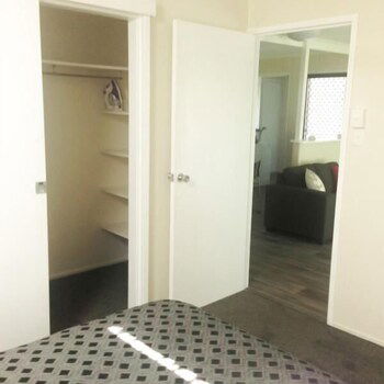 Fox Glenn Motor Inn - 2032 Olympic Games 5