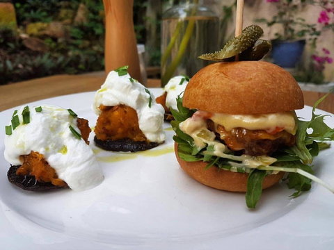 Saint Laura Cafe - 2032 Olympic Games 0