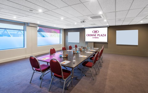 Crowne Plaza Canberra - 2032 Olympic Games 8