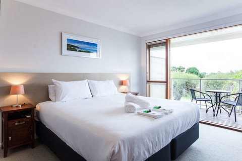 Royal Palms Resort by Nightcap - 2032 Olympic Games 6