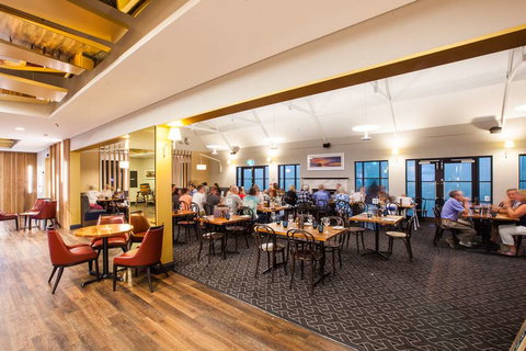 Royal Palms Resort by Nightcap - 2032 Olympic Games 11