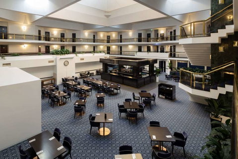 Ramada by Wyndham Diplomat Canberra - 2032 Olympic Games 12