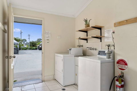 Caboolture Central Motor Inn, SureStay Collection - 2032 Olympic Games 17