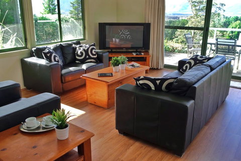 SkyView Villa - 2032 Olympic Games 4