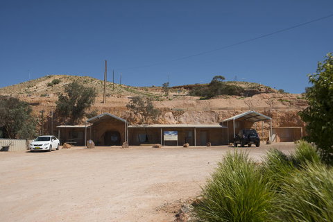 Ali\'s Underground Studio - 2032 Olympic Games 15