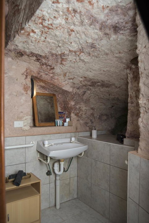 Ali\'s Underground Studio - 2032 Olympic Games 10