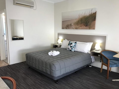 Robetown Motor Inn & Apartments - 2032 Olympic Games 25