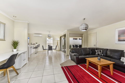City Fringe Apartment - 2032 Olympic Games 0
