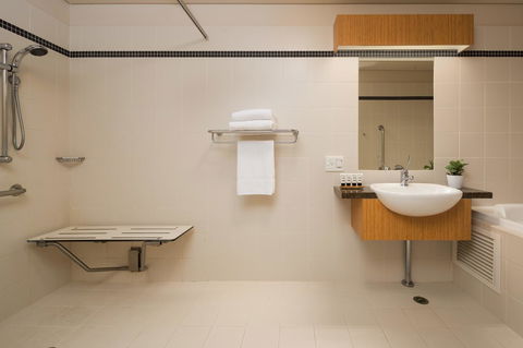Esplanade Hotel Fremantle - By Rydges - 2032 Olympic Games 10
