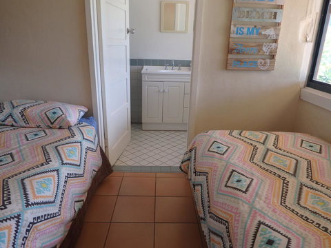 Lazy Lobster Holiday Units & Chalets - 2032 Olympic Games 2