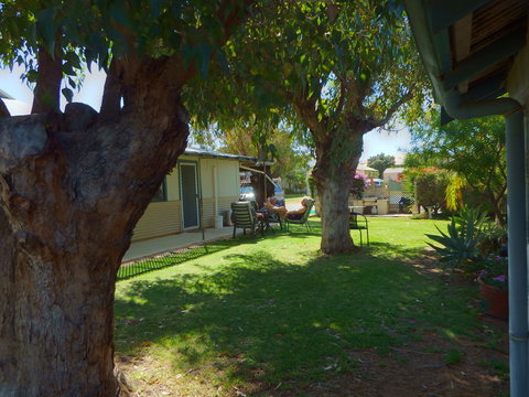 Lazy Lobster Holiday Units & Chalets - 2032 Olympic Games 32