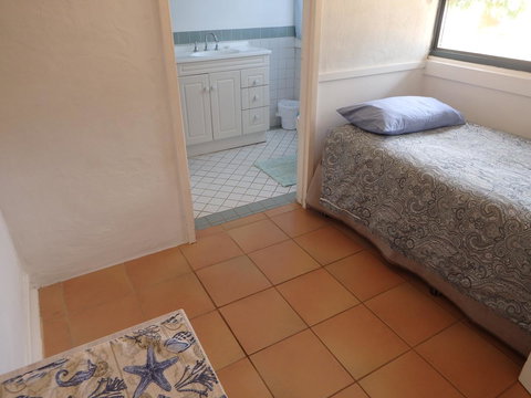 Lazy Lobster Holiday Units & Chalets - 2032 Olympic Games 12