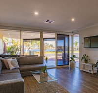 Starboard Views Kalbarri - River Front Apartment - 2032 Olympic Games