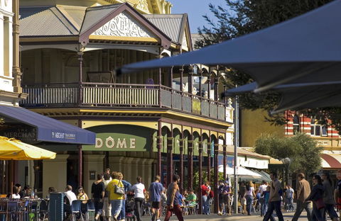 Captain\'s Heritage Cottage - Central Fremantle 2 Bedroom Historic Cottage - 2032 Olympic Games 20