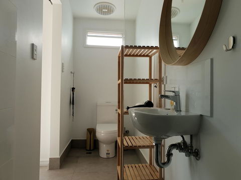 Captain\'s Heritage Cottage - Central Fremantle 2 Bedroom Historic Cottage - 2032 Olympic Games 11