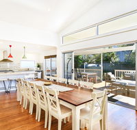 Calming Waters - Pet Friendly - 3 Min Walk to Beach - 2032 Olympic Games