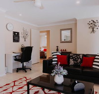 Central Wagga Self Catering Apartment - 2032 Olympic Games