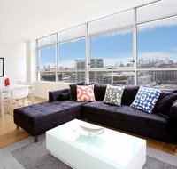 Gadigal Groove - Modern and Bright 3BR Executive Apartment in Zetland with Views - 2032 Olympic Games