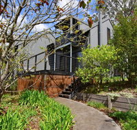 Cloudsong Chalet 2 - Close to the village centre