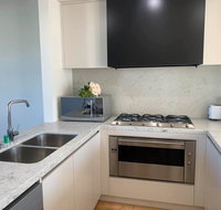 Delicate and Peaceful Bundoora Townhouse 10 - 2032 Olympic Games