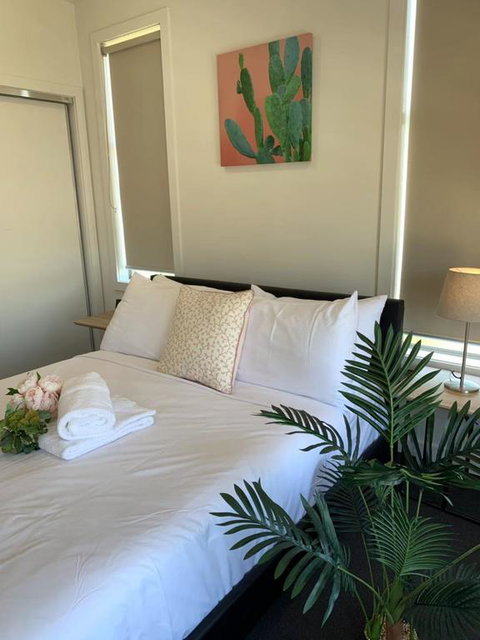 Delicate And Peaceful Bundoora Townhouse 12-R3 - 2032 Olympic Games 3