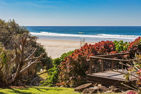 DIRECT BEACH ACCESS - 3 BED APART - CABARITA BEACH - 2032 Olympic Games 0