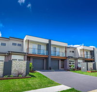 Escape At Nobbys Executive Townhouse 1 74 Pacific Drive - 2032 Olympic Games