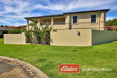 Geckos At South West Rocks - 2032 Olympic Games 0