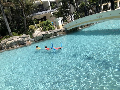 Gold Coast Chevron Apartment - 2032 Olympic Games 1