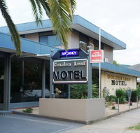 Golden Leaf Motel - 2032 Olympic Games