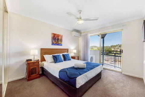 Golden Riviera Absolute Beachfront Resort - 2032 Olympic Games 3