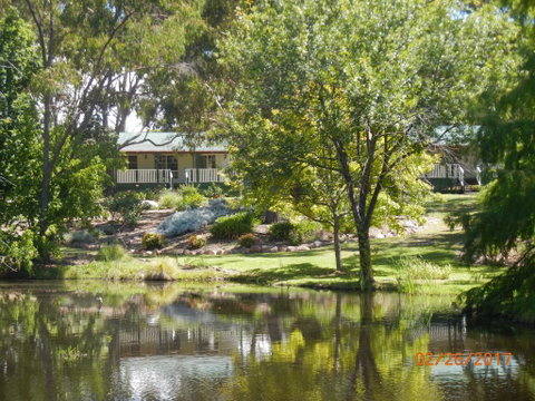 Granite Gardens Cottages & Lake Retreat - 2032 Olympic Games 0