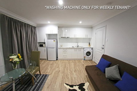 Granny Flat Next To Golf Course - 2032 Olympic Games 2