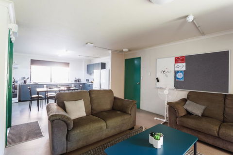Guild House 6 Bedroom Flat - 2032 Olympic Games 0