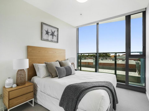 HARBOURSIDE- Hosted By: L'Abode Accommodation - 2032 Olympic Games 2