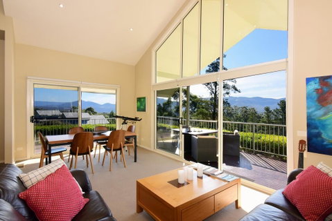 Hillcrest - Spectacular Views! - 2032 Olympic Games 3