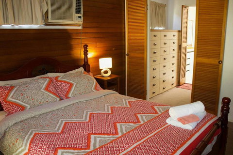 Junction Cottage - 2032 Olympic Games 1