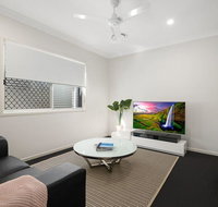 Luxury Home close to Sleemans QE2 Hospital  Griffith Uni - 2032 Olympic Games