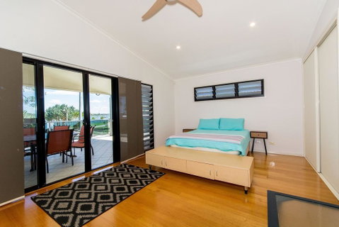 Magical Holiday Home - Welsby Pde, Bongaree - 2032 Olympic Games 3
