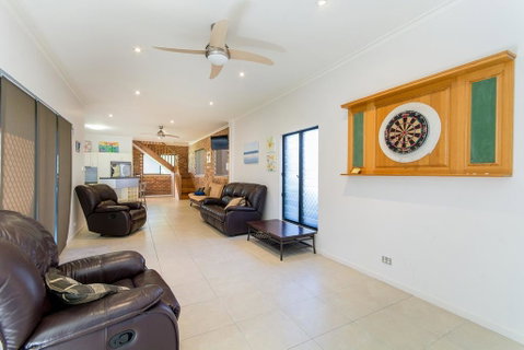 Magical Holiday Home - Welsby Pde, Bongaree - 2032 Olympic Games 1