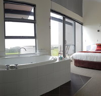 Cosy Corner Sea View Apartments - 2032 Olympic Games