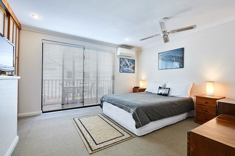 Fremantle Townhouse U/5 - 2032 Olympic Games 8