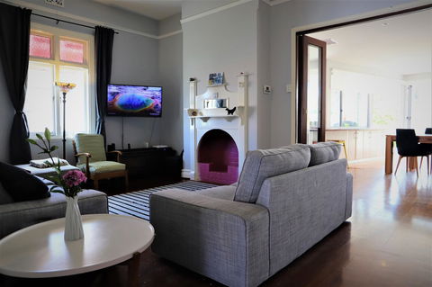 Fremantle Heritage Home For You To Enjoy! - 2032 Olympic Games 17
