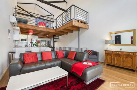 Spacious Central Townhouse - 2032 Olympic Games 2