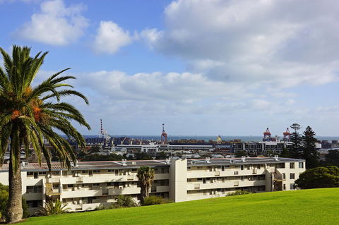 Studio 208 With Ocean Views - 2032 Olympic Games 23