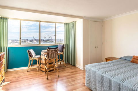 Studio 208 With Ocean Views - 2032 Olympic Games 0