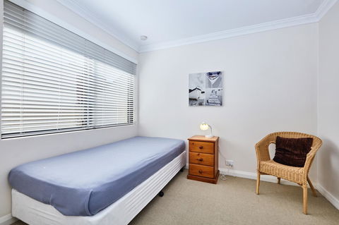 Fremantle Townhouse Unit 6 - 2032 Olympic Games 7
