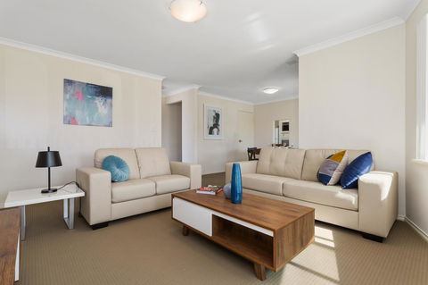 Como South Perth Villa - 2032 Olympic Games 7