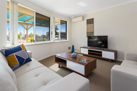 Como South Perth Villa - 2032 Olympic Games 14