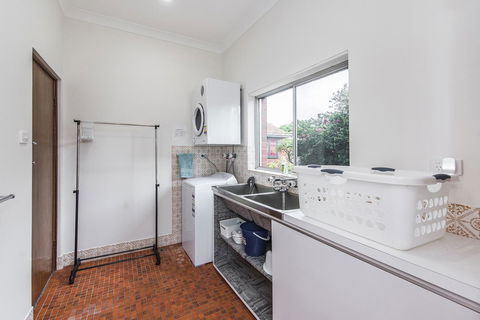 Big House Heated Pool 11 Beds Como / South Perth / Applecross - 2032 Olympic Games 30